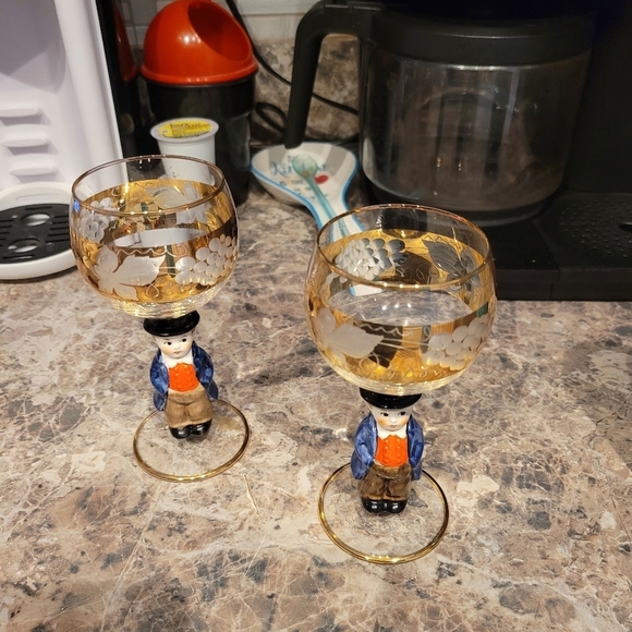 Vintage Dolly Dingle Goebel Wine Glasses only 1 - Picture 1 of 7